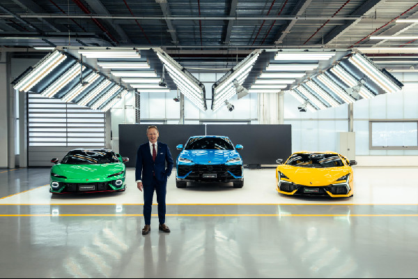 Lamborghini Triumphs at 2025 Red Dot Awards