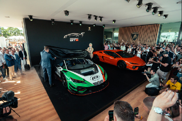 Lamborghini Temerario GT3 Debuts at Goodwood