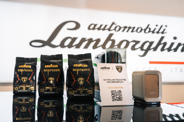 Lamborghini Lounge Opens in Porto Cervo