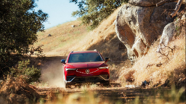 Acura Supports Conservation with ZDX Donation
