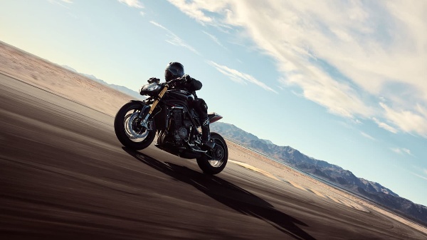 2025 Triumph Speed Triple 1200 RS