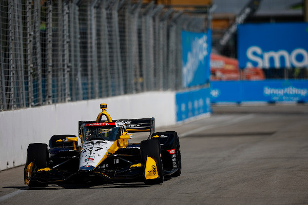 VeeKay and Simpson Secure Podium Finishes