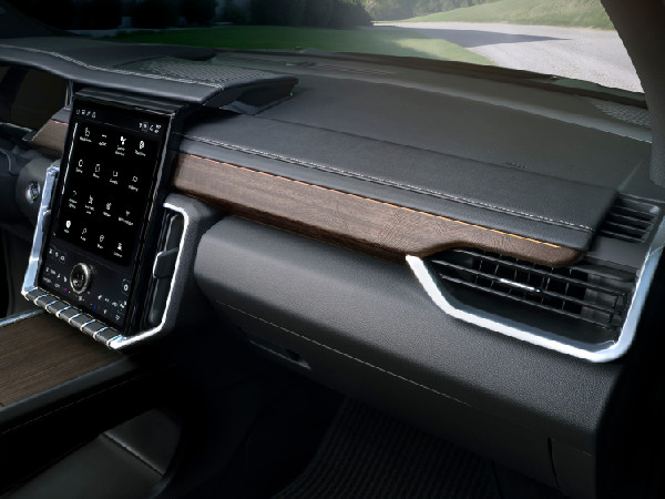 2026 GMC Acadia Denali Ultimate Unveiled