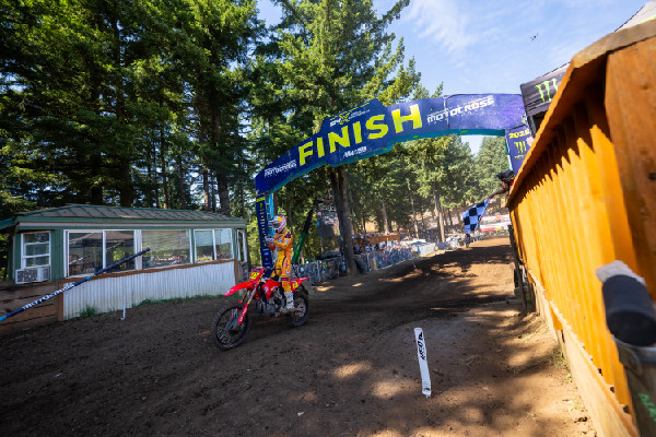 Shimoda Wins Again at Washougal MX