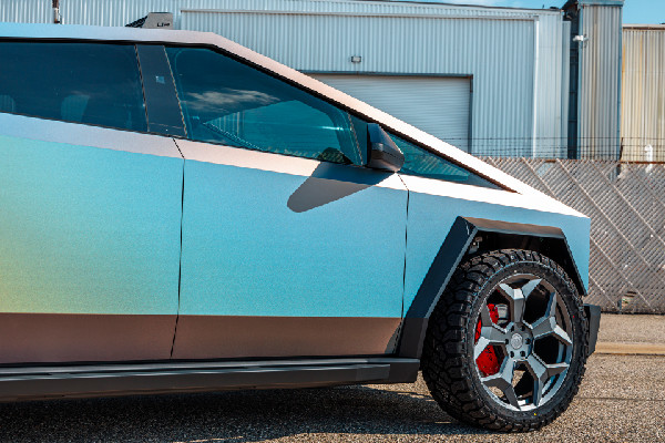 New CYBRSPOKE Wheel for Tesla Cybertruck New CYBRSPOKE Wheel for Tesla Cybertruck