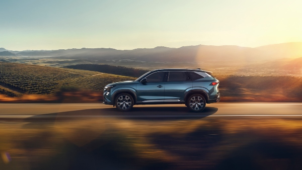 Renault Boreal side view