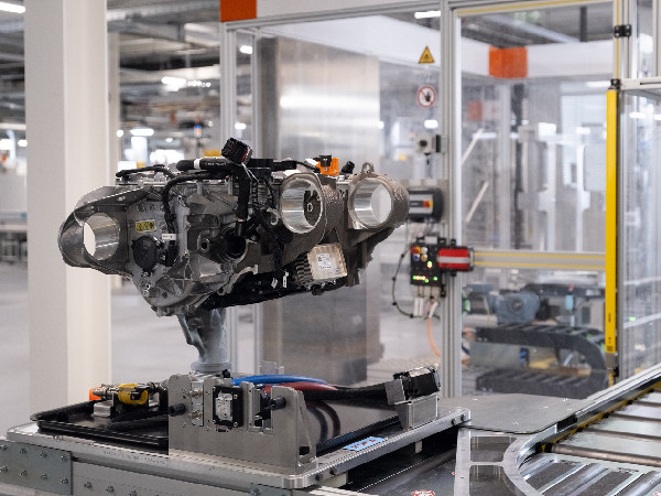 BMW Group Starts Electric Motor Production