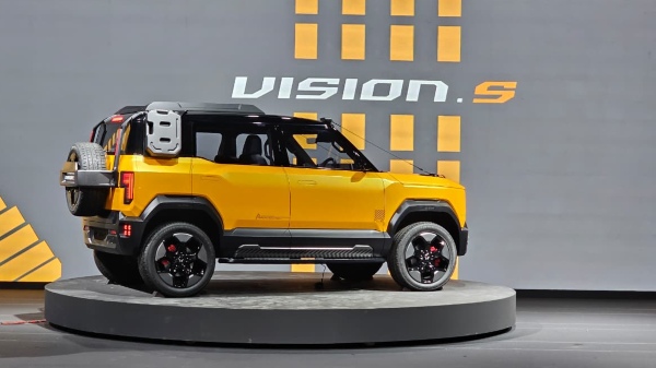 Mahindra Vision S Concept Unveiled