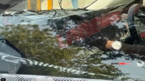 Mahindra XUV700 Facelift