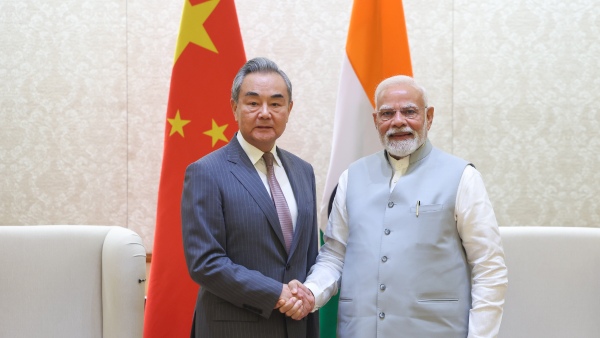 Pm Modi amp amp Chinese FM Yang Wi