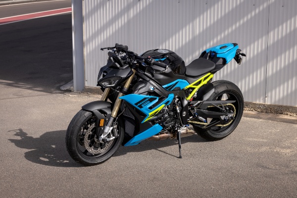2025 BMW S 1000 R Launched