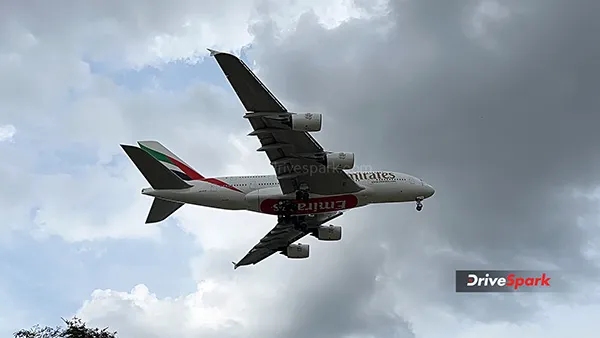 Airbus A380 landing at KIA Bangalore