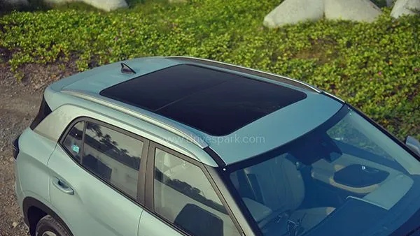 sunroof exterior view