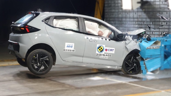 tata altroz facelift frontal impact