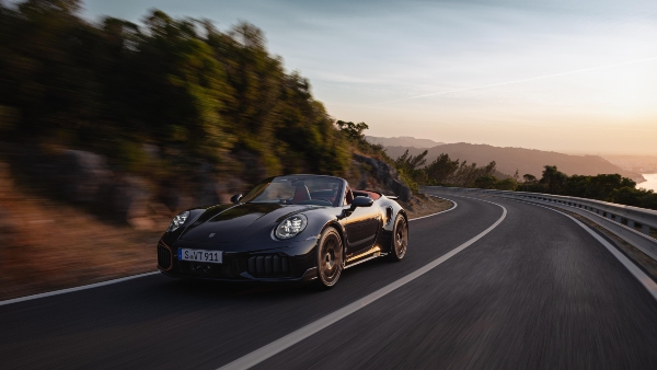 porsche 911 turbo s