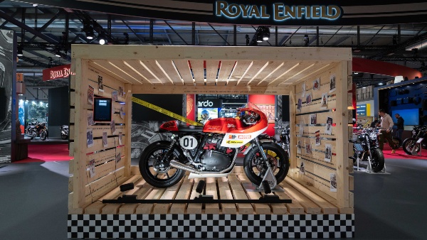 Royal Enfield Motoverse 2025 continental gt 750