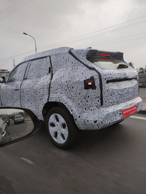 2026 Renault Duster Spotted Testing