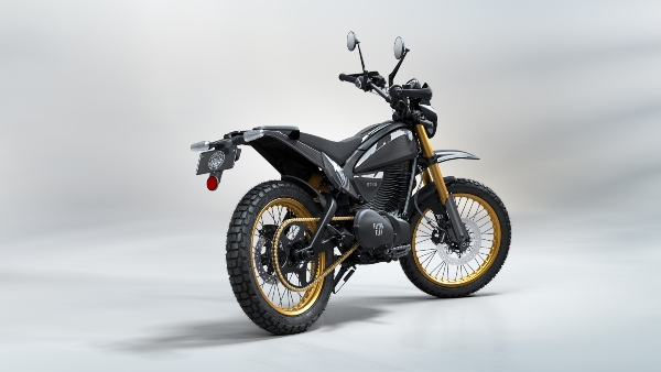 EICMA 2025 Royal Enfield Flying Flea FF S6 Scrambler EICMA 2025 Royal Enfield Flying Flea FF S6 Scrambler