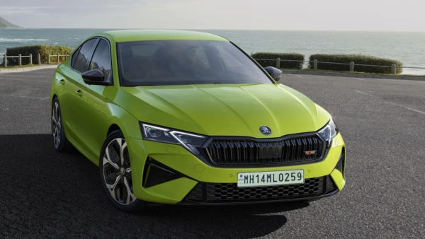 Skoda Octavia RS Vs Volkswagen Golf GTI Comparison