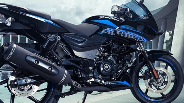 Bajaj Pulsar 220F