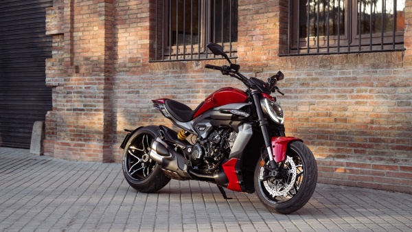 Ducati XDiavel V4 Launched