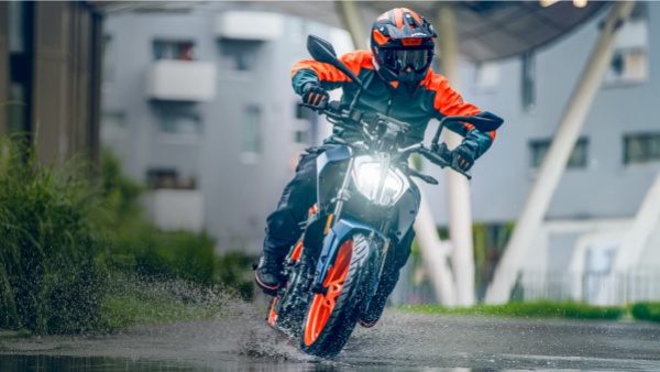ktm 160 duke tft launched