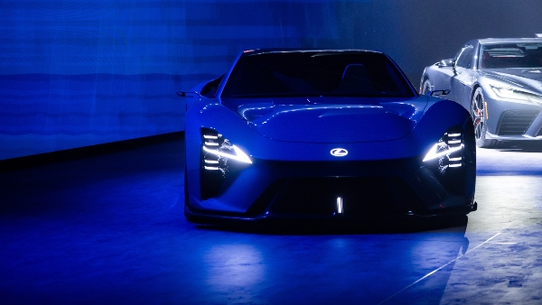 Lexus LFA Concept Revealed