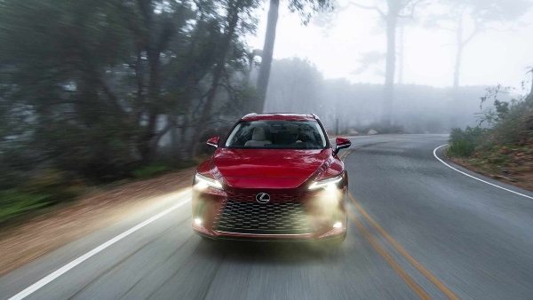 Lexus RX 350h Exquisite Launched