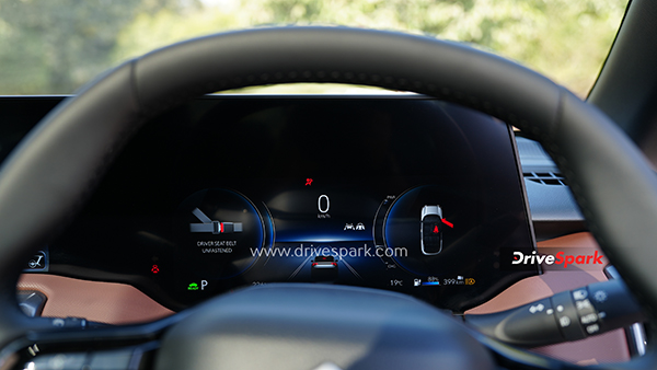 Maruti suzuki e vitara driver s display