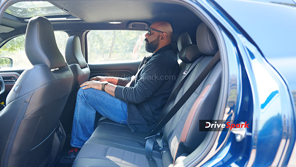 Maruti Suzuki e Vitara rear seat headroom