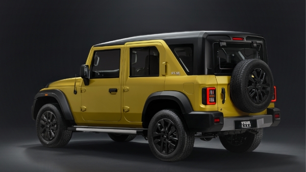 Mahindra Thar Roxx Star Edition Mahindra Thar Roxx Star Edition