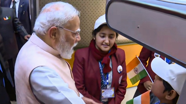 PM Modi Flags Off India s First Vande Bharat Sleeper