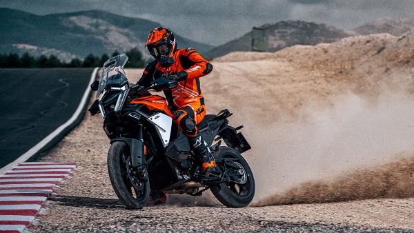 ktm 1390 adventure s evo amt