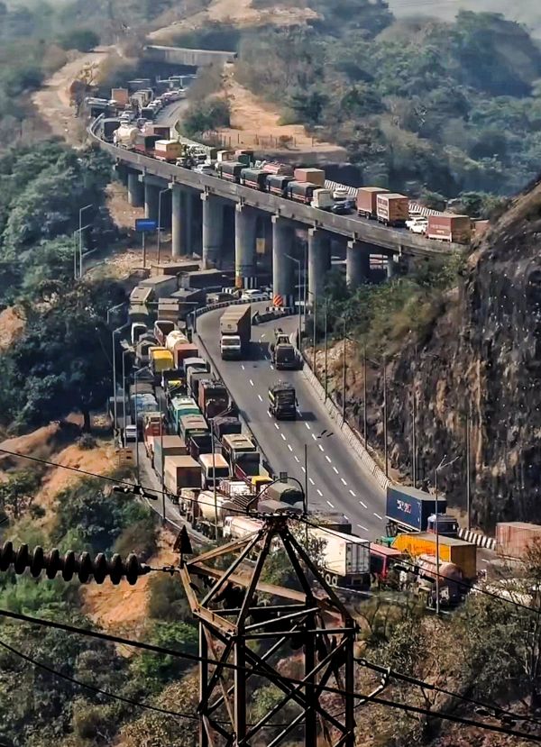 Mumbai Pune Expressway Jam Mumbai Pune Expressway Jam