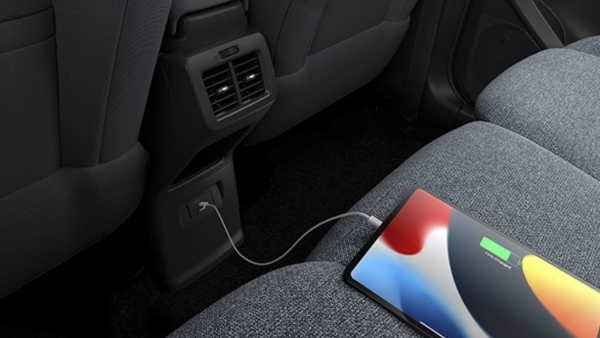 8 Essential Car Features