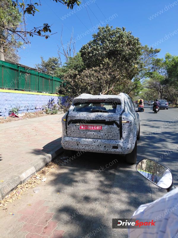 Spy Pics Renault Bigster