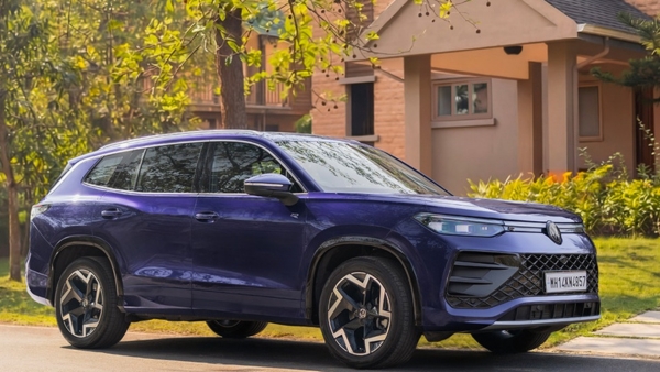 Volkswagen Tayron R-Line Vs Toyota Fortuner