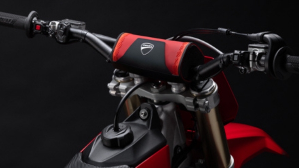 Ducati Desmo 450 MX Ducati Desmo 450 MX