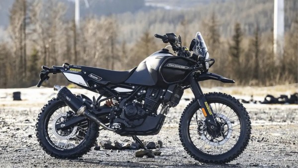 Royal Enfield Himalayan 450 Phantom