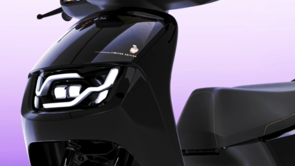 Hero Vida VX2 Plus Knight Edition