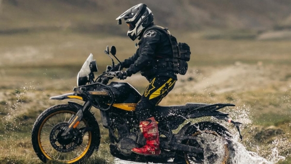 BMW F 450 GS Vs Royal Enfield Himalayan 450