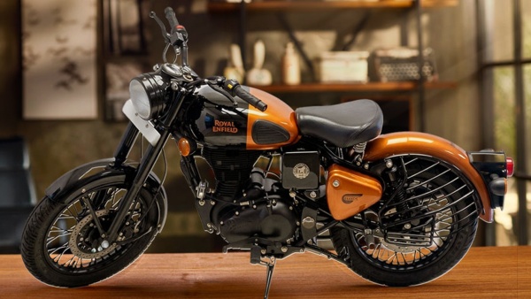 Royal Enfield Classic 500 orange ember