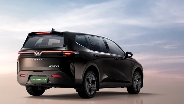 VinFast VF MPV 7 Bookings Open
