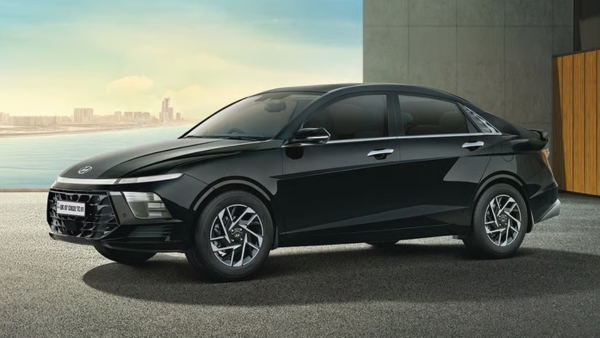 Honda City Facelift Vs Hyundai Verna Honda City Facelift Vs Hyundai Verna