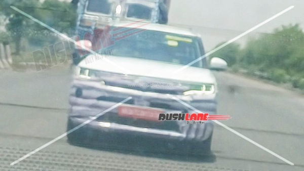 Maruti Brezza Facelift Spied During Emsission Testing