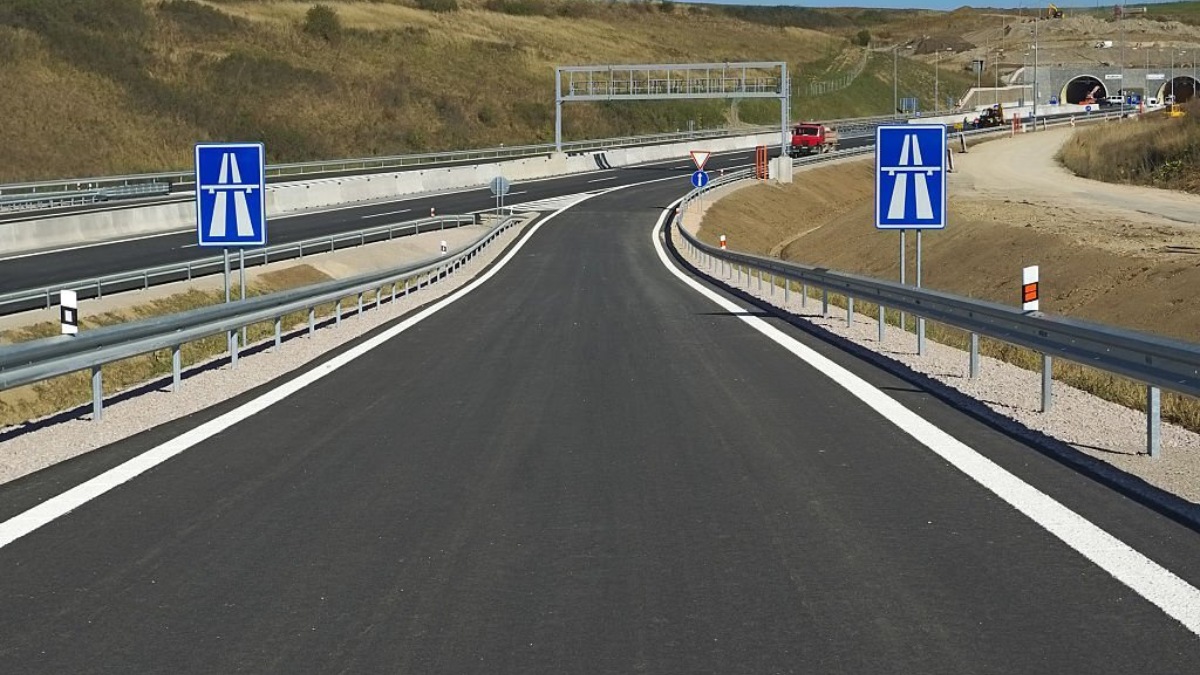 No Toll Gates, No Queues: India’s New Highway MLFF Toll System Explained