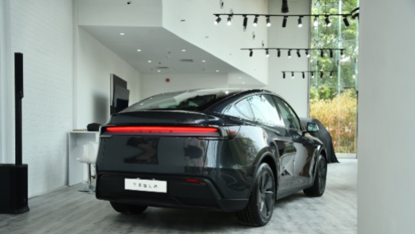 Tesla Bengaluru Experience Center Model Y L Tesla Bengaluru Experience Center Model Y L