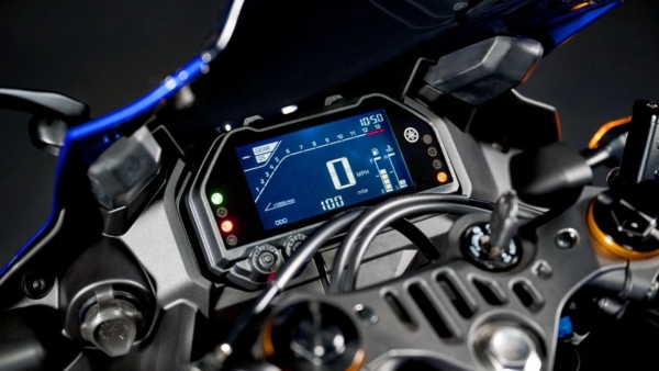 Yamaha R2 Yamaha R2