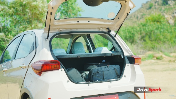 2026 Tata Tiago EV Review 2026 Tata Tiago EV Review