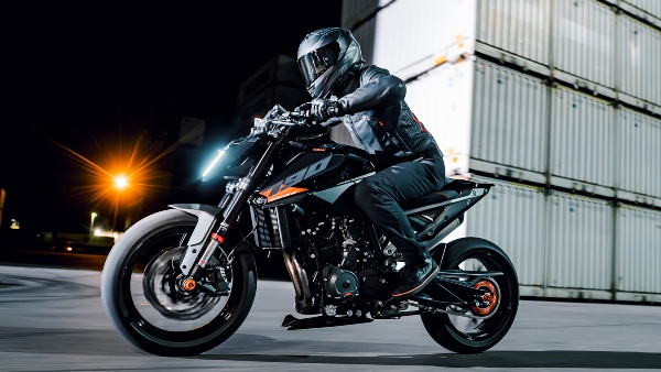 2027 KTM 790 Duke Unveiled 2027 KTM 790 Duke Unveiled